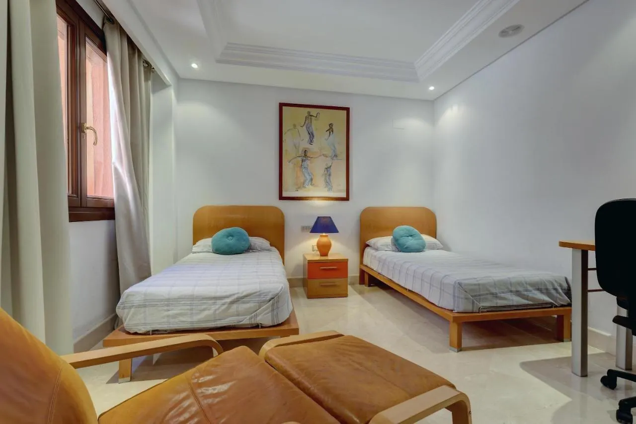 Casa de Férias Exclusive Frontline Beach Penthouse Estepona